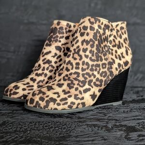 Leopard Print Wedge Ankle Boots Microsuede Animal Print Wedge Size 40